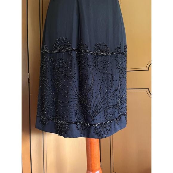 Mini black silk dress embroidered with pearls by Adrianna Papell, size 4 - Picture 3 of 7